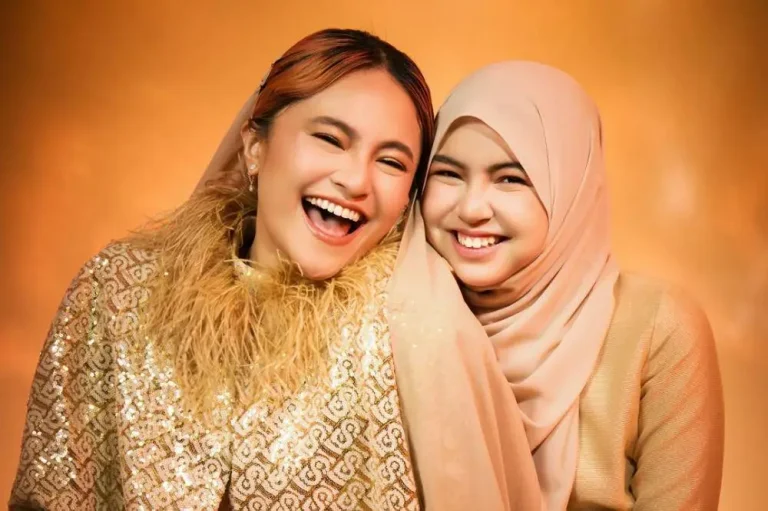 Marshanda bersama putrinya Sienna
